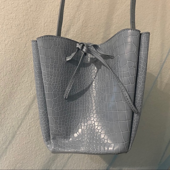 Free People Bucket Bag - Picture 4 of 13